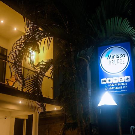 Hotel Mirissa Breeze Esterno foto