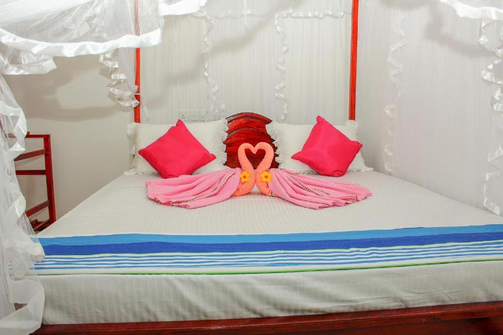Hotel Mirissa Breeze Esterno foto